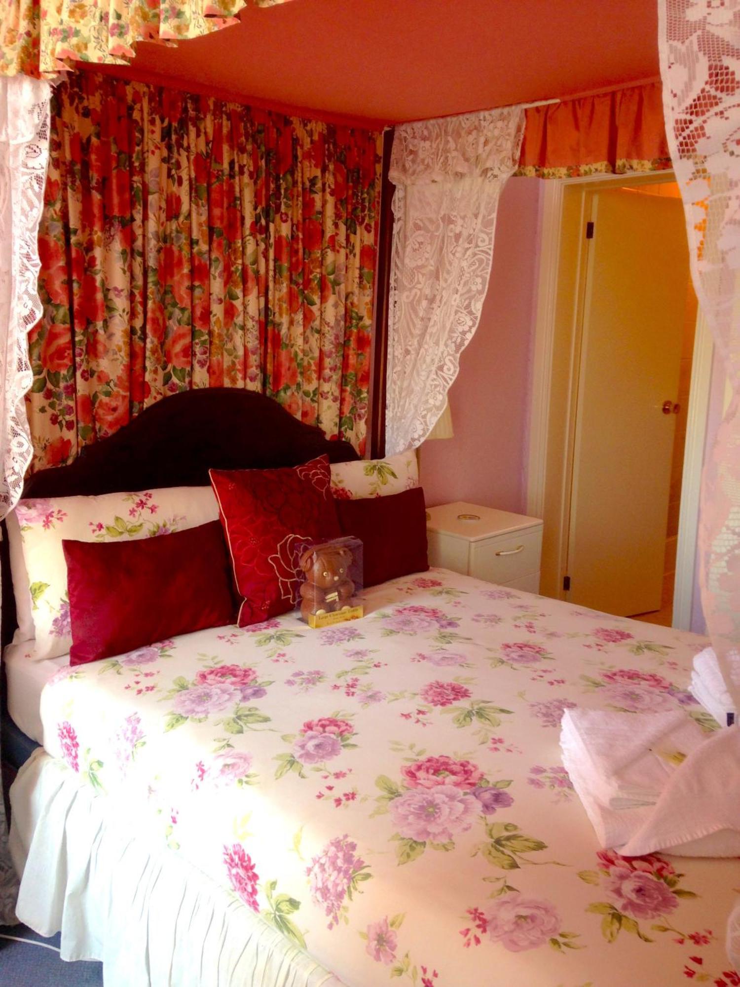 Cherry Tree 3* Paignton