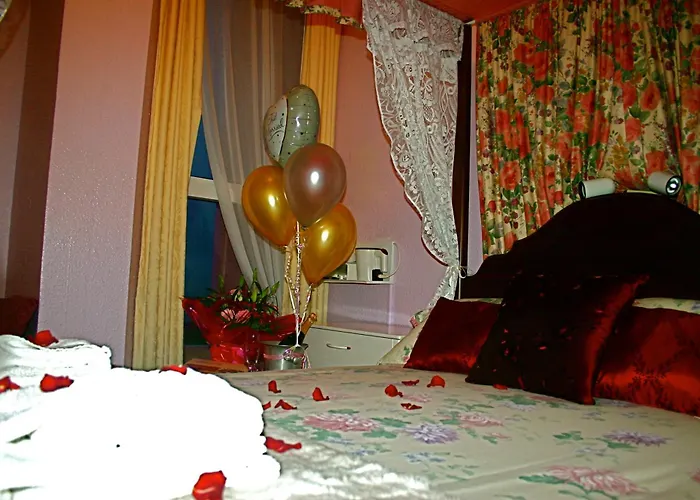 Cherry Tree Hotel