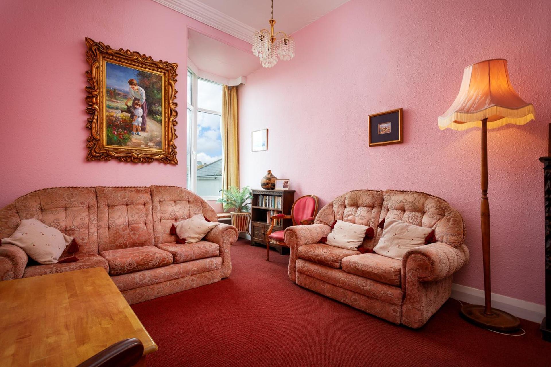 Cherry Tree Bed & Breakfast 3*