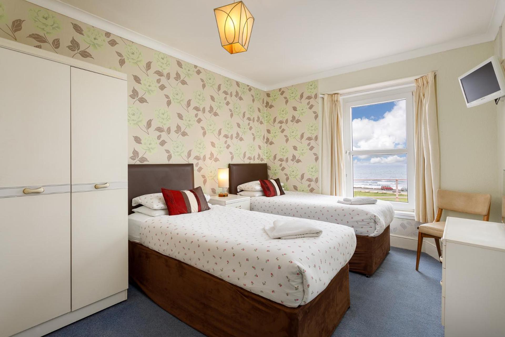 Cherry Tree Bed & Breakfast 3*